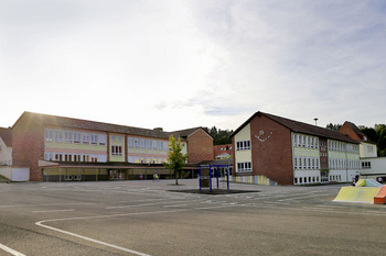 Grundschule Brücken